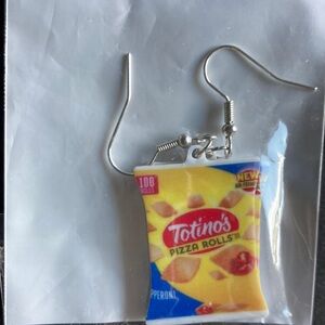 Pizza rolls earrings
